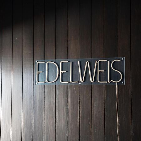 Edelweiss House - Parking Y Wifi Gratis Leilighet Sierra Nevada Eksteriør bilde